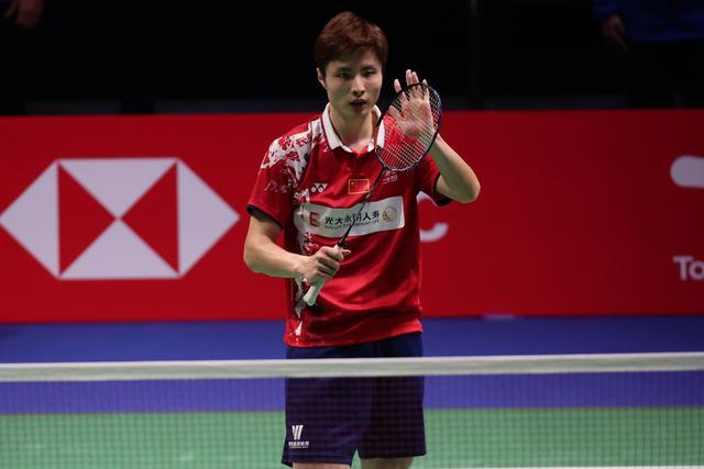 开门红！郑钦文伤愈复出，2-0横扫晋级，广东自媒体达人带你回顾精彩瞬间